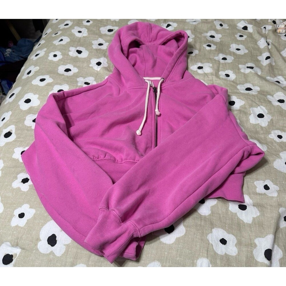 BDG pink cropped sweater
